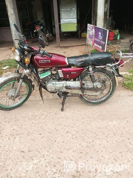Yamaha RX100 . 1971