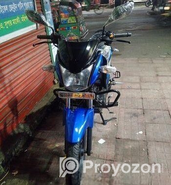 TVS Stryker . 2021