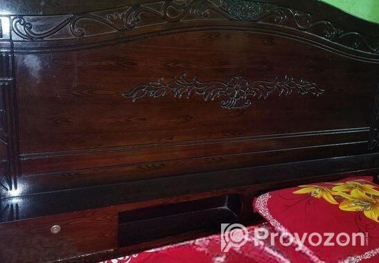 মালয়েশিয়ান বোর্ডের খাট বিক্রয় হবে