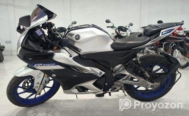 Yamaha R15 M 2023