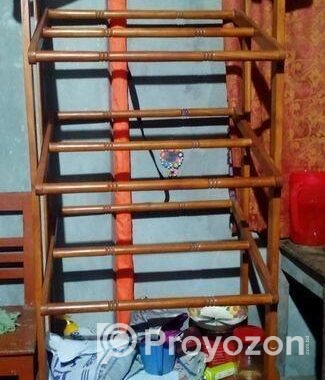 ঘরের আলনা