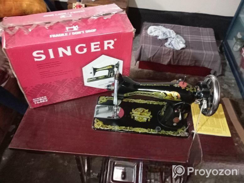 Singer Sewing Machine
