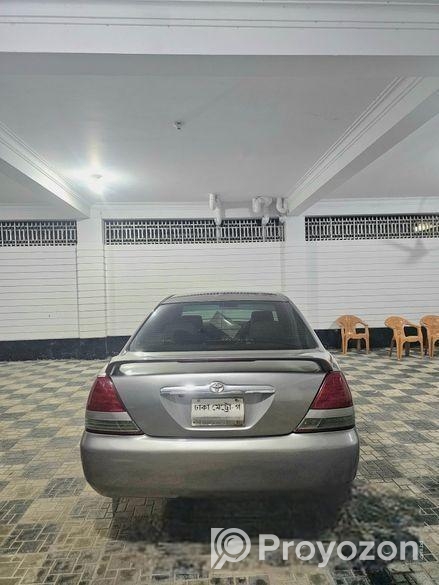 Toyota Mark II . 2001