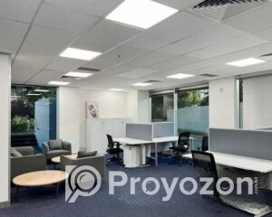 fitted-34_2025-10-22_09-47-10