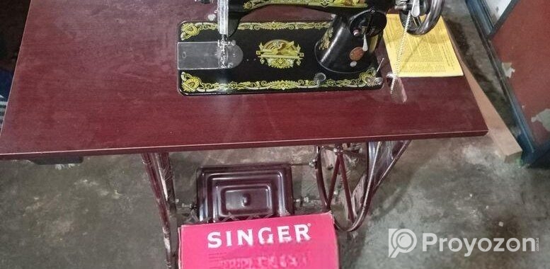 Singer Sewing Machine