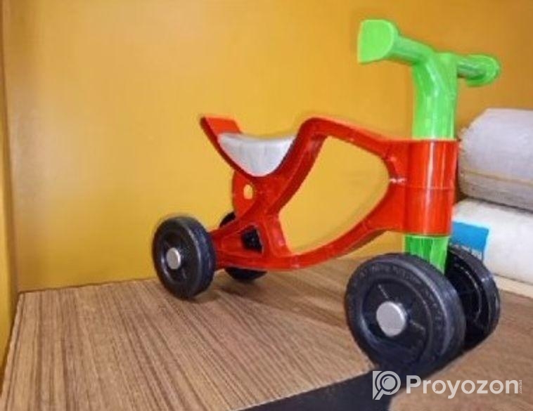 বেবি সাইকেল।