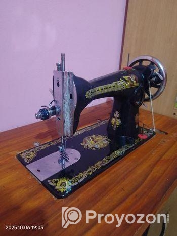 সেলাই মেশিন বিক্রি করা হবে