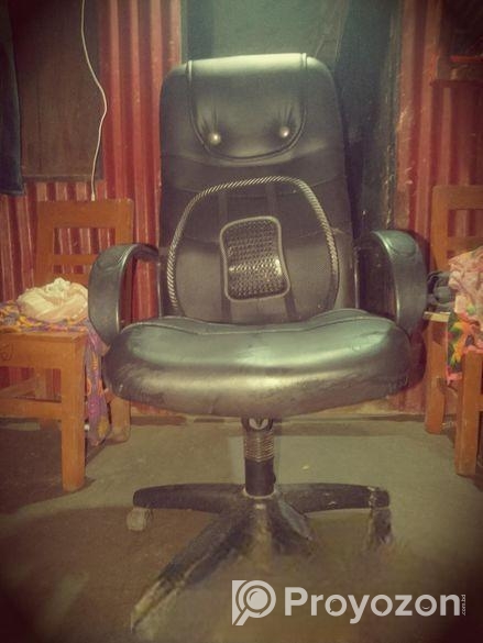 অফিস চেয়ার