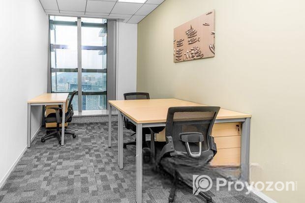 Fully serviced office for you and team in Regus Rahim Plaza De CP