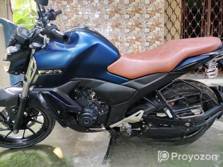 Yamaha FZS V3 . 2020