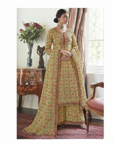 এক্সক্লুসিভ হ্যান্ডমেড থ্রী-পিস