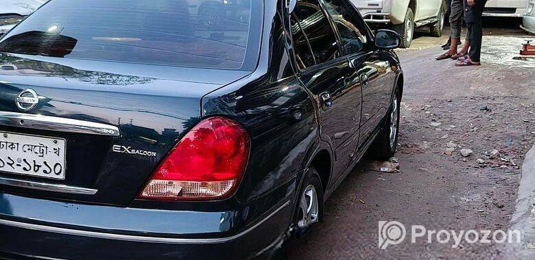 Nissan Sunny . 2006