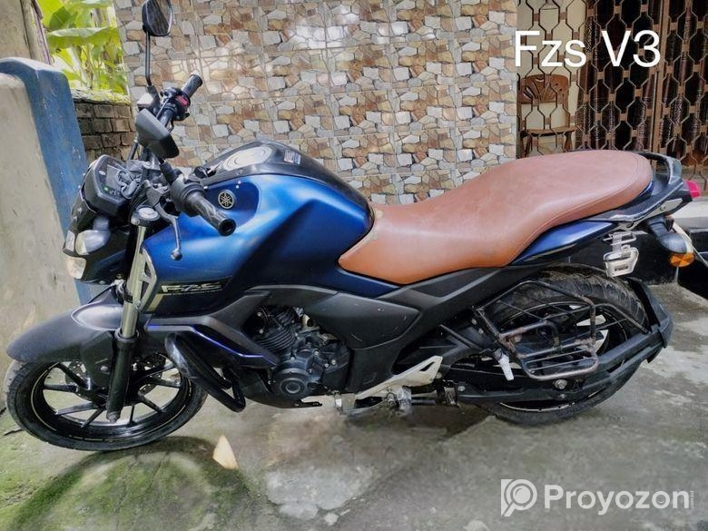 Yamaha FZS V3 . 2020