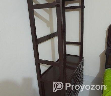 মাল্টি ফাংশনাল কাঠের আলনা, ওয়ারড্রব