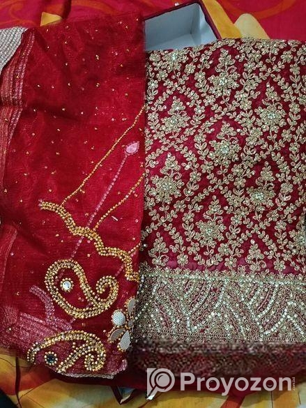 বিয়ের শাড়ি