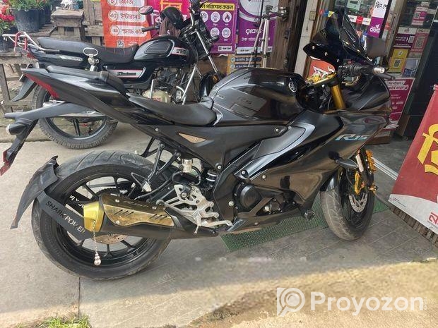 Yamaha R15 V4 Indonesia 2024
