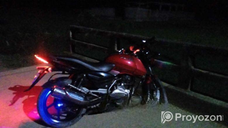 Bajaj Avenger 150 Street . 2015