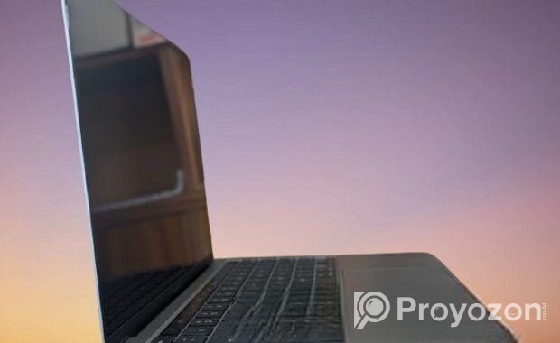 Apple MacBook Pro M1 (Touch Bar) – Premium Power & Style!