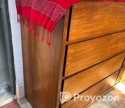 সেগুন কাঠের বার্নিশ করা ওয়ারড্রব