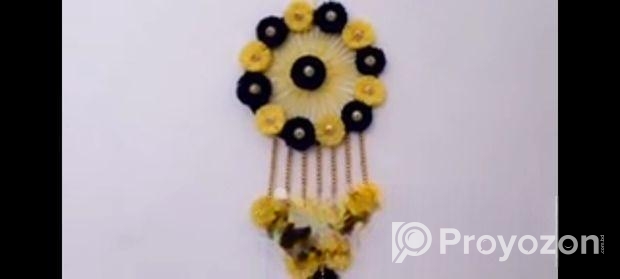 ওয়াল হ্যাঙ্গিং