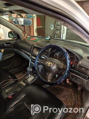 Toyota Allion ` 2004