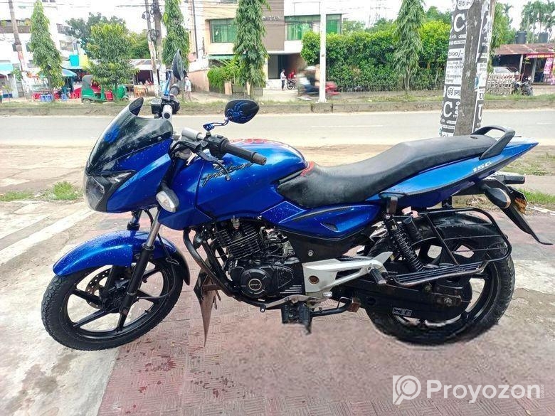 Bajaj Pulsar 150 2011
