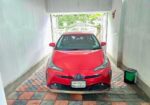 Toyota Prius . 2019