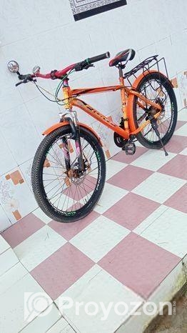 একটি সাইকেল বিক্রি হবে