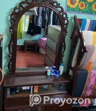 Dressing Table Sell