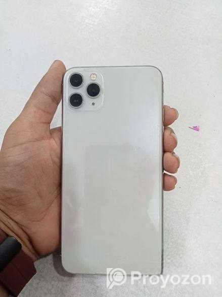 Apple iPhone 11 Pro Max . (Used)