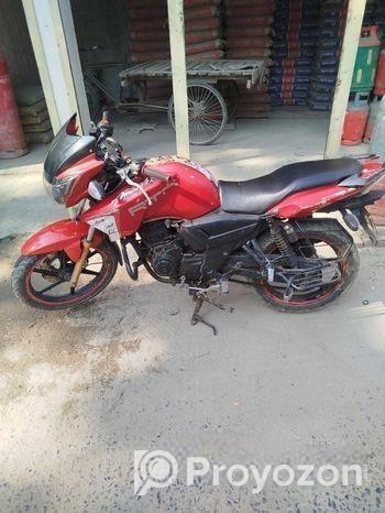 TVS Apache RTR 160 . 2017