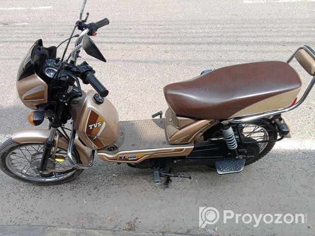 TVS XL 100 2021