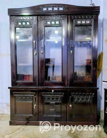 নিউ কেবিনেট শোকেস ৫/৬ ফুট।