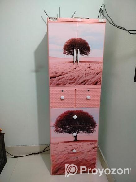 Nadir Plastic Wardrobe