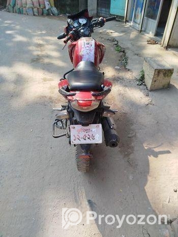 TVS Apache RTR 160 . 2017