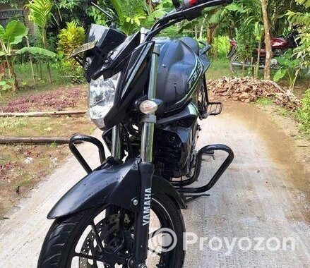 Yamaha FZs V2 . 2022