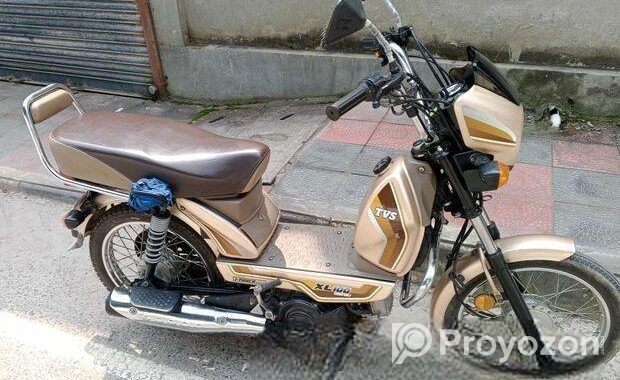 TVS XL 100 2021