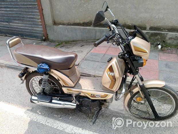 TVS XL 100 2021