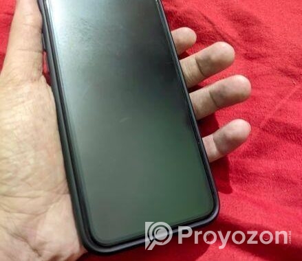 Apple iPhone X . (Used)
