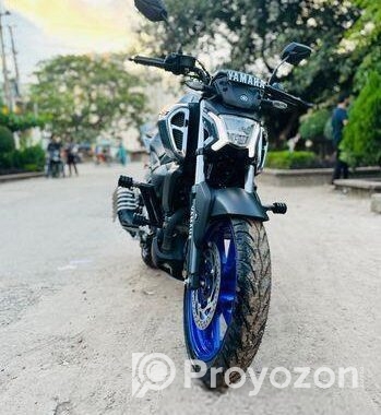 Yamaha Fzs V4 . 2025