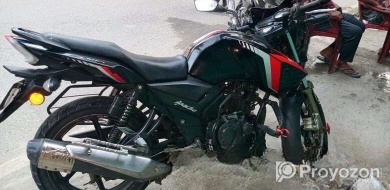 TVS Apache RTR 160 2022