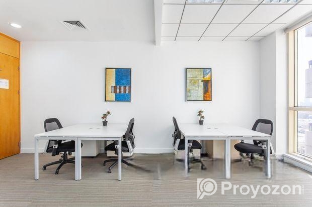 Private office space for 2 persons in Regus Rahim Plaza De CPDL