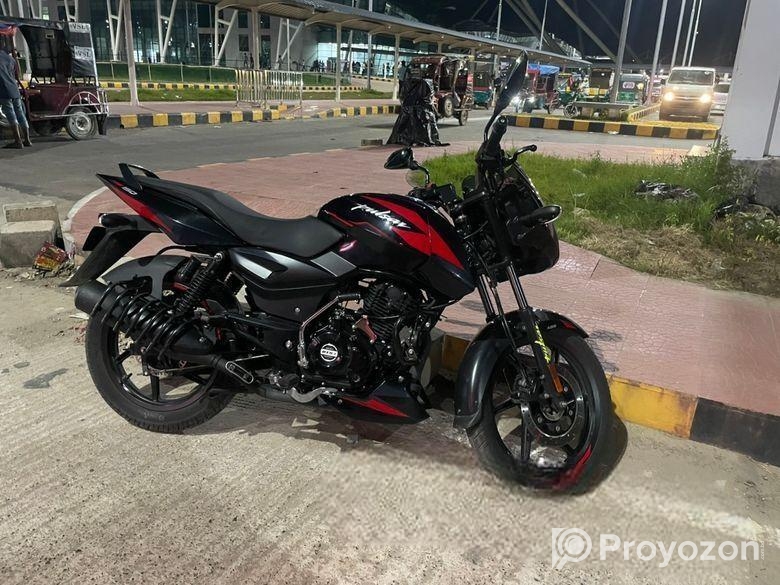 Bajaj Pulsar 150 ` 2024
