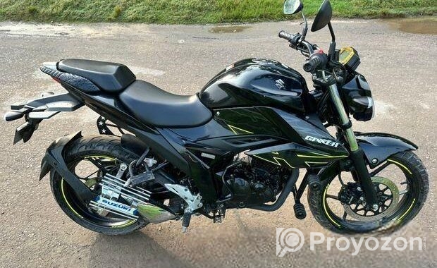 Suzuki Gixxer . 2024