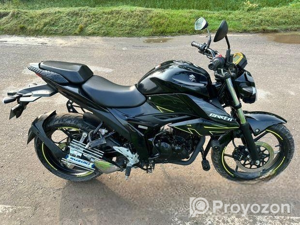 Suzuki Gixxer . 2024