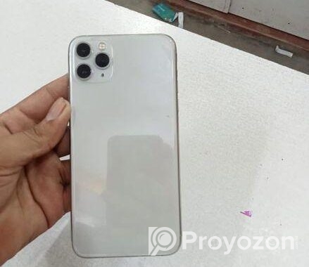 Apple iPhone 11 Pro Max . (Used)