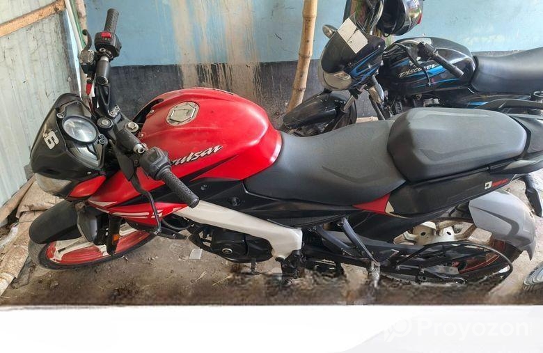 Bajaj Pulsar NS ABS 2025