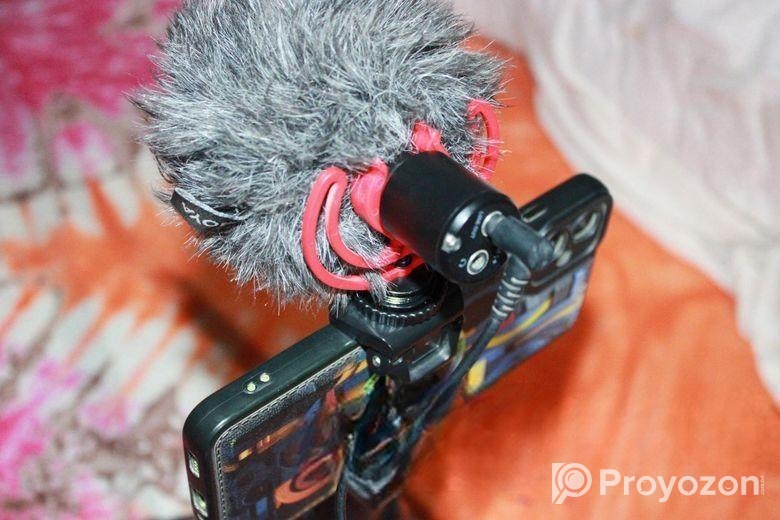 Boya by Mm1+ Mic with Octopus Tripod