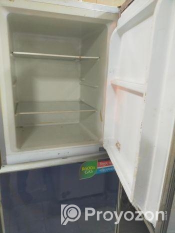 সিঙ্গার ফ্রিজ