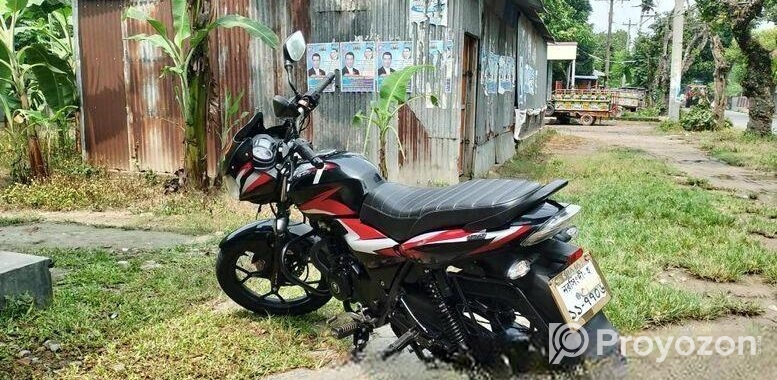 Bajaj Discover 125 Black Red 2021